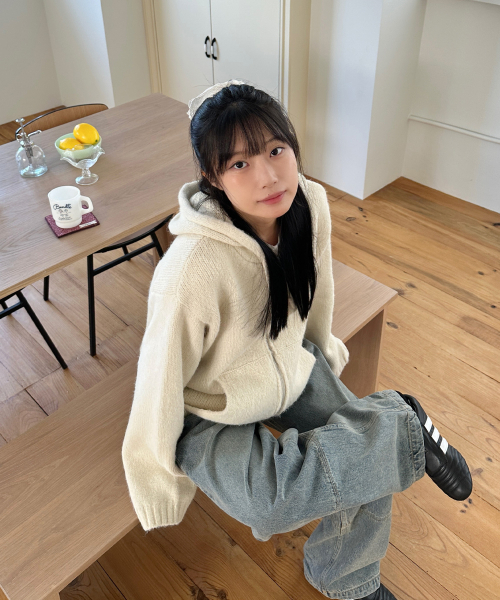 PHYSICAL DEPARTMENT(フィジカル デパートメント)の「ハートアップル ニットフードパーカー_アイボリー(パーカー・レディース・その他・SMALL/MEDIUM/LARGE)」の8枚目の写真