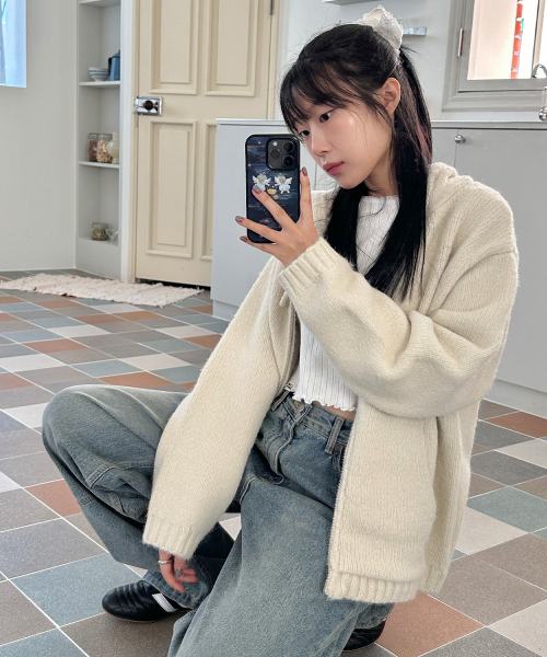 PHYSICAL DEPARTMENT(フィジカル デパートメント)の「ハートアップル ニットフードパーカー_アイボリー(パーカー・レディース・その他・SMALL/MEDIUM/LARGE)」の11枚目の写真