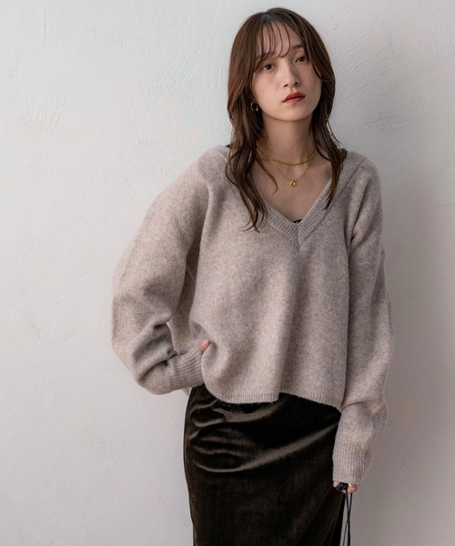 NOAHL(ノアル)の「【NOAHL】VネックMIXニットプルオーバー(ニット/セーター・レディース・モカ/ベージュ系/グレイッシュベージュ・FREE)」の3枚目の写真
