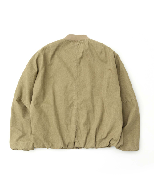 WMC(ダブリューエムシー)の「ウォッシュドコットン MA-1 ジャンパー_BEIGE(ブルゾン・メンズ・ベージュ・MEDIUM/LARGE/X-LARGE)」の3枚目の写真