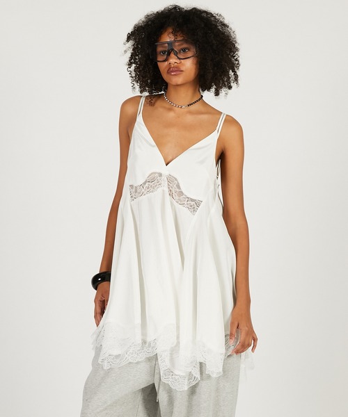 PRANK PROJECT（プランクプロジェクト）の「レースヘムボリュームチュニック / Lace Hem Volume Tunic（その他トップス・レディース・ブラック/ホワイト・FREE）」の6枚目の写真