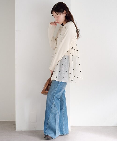 Kastane（カスタネ）の「【2026SSカタログ】フラワーステッチキャミチュニック（チュニック・レディース・アイボリー/ブラック・FREE）」の19枚目の写真