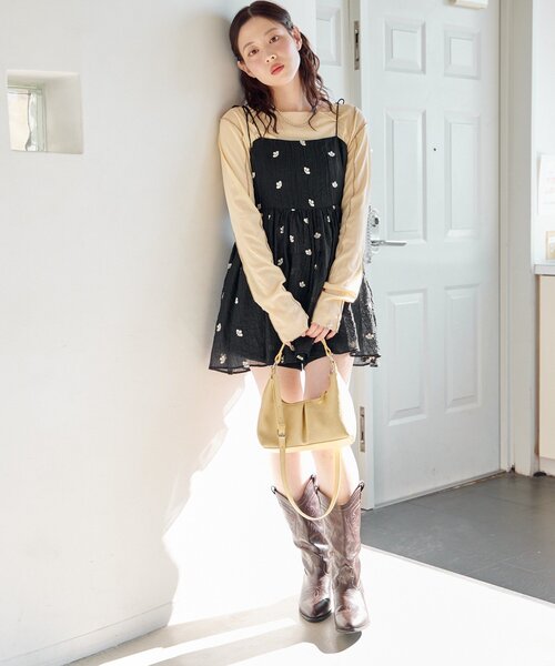 kastane 【新品】フラワーステッチキャミチュニックアイボリー Kastane（カスタネ） チュニック フラワーステッチキャミチュニック