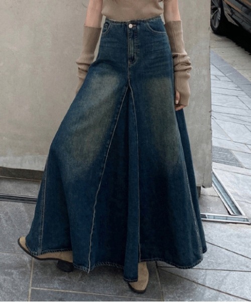 &soiree(アンドソワレ)の「フレアデニムロングスカート(スカート・レディース・インディゴブルー・X-LARGE/LARGE/MEDIUM/SMALL)」の13枚目の写真