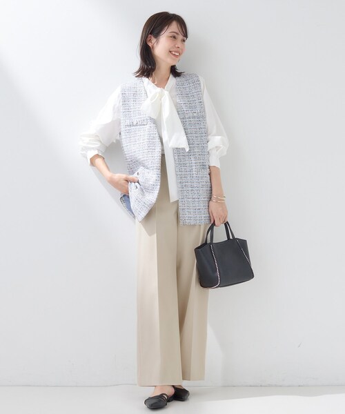 INDIVI（インディヴィ）の「【新作褒められパンツ】快温ワイドパンツ（その他パンツ・レディース・ライトベージュ/ホワイト/グリーン系/ネイビー・03/05/12/13/15 /19/34/36/38/40/42）」の21枚目の写真