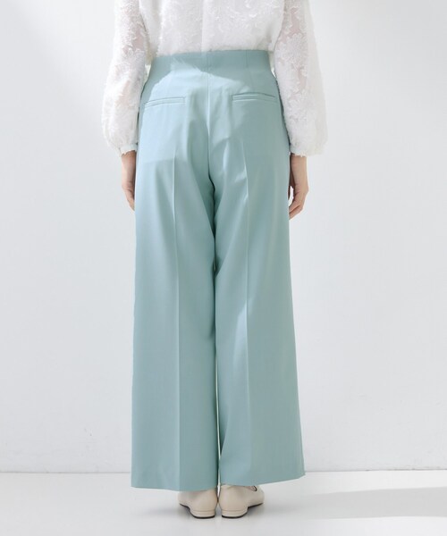 INDIVI（インディヴィ）の「【新作褒められパンツ】快温ワイドパンツ（その他パンツ・レディース・ライトベージュ/ホワイト/グリーン系/ネイビー・03/05/12/13/15 /19/34/36/38/40/42）」の6枚目の写真