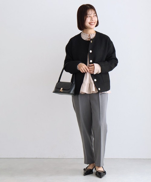 Pierrot（ピエロ）の「消しプリーツフリルネックブラウス（シャツ/ブラウス・レディース・オフホワイト/グレイッシュベージュ・M/L）」の19枚目の写真