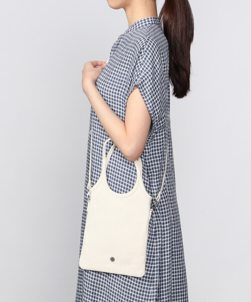 ORCIVAL（オーシバル）の「ORCIVAL | コットンキャンバス 2WAYバッグ UNISEX（ショルダーバッグ・レディース・アイボリー/ブラック/レッド・-）」の15枚目の写真