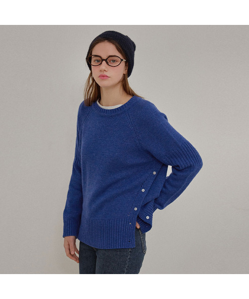 SLOWLOLLI（スローローリ）の「Cozy2 lambswool knit_2 Colors（ニット/セーター・レディース・オレンジ/ブルー・FREE）」の2枚目の写真