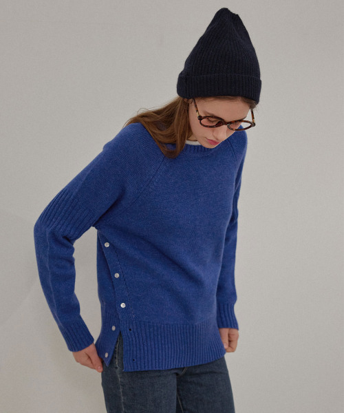 SLOWLOLLI（スローローリ）の「Cozy2 lambswool knit_2 Colors（ニット/セーター・レディース・オレンジ/ブルー・FREE）」の3枚目の写真