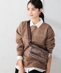 a.v.v（アーヴェヴェ）の「メニ—ポケットショルダーバッグ（ショルダーバッグ）」