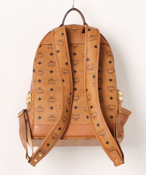 MCM（エムシーエム）の「MCM/エムシーエム/Stark SideStuds BackPack SML MED（バックパック/リュック・レディース・キャメル・F）」の2枚目の写真