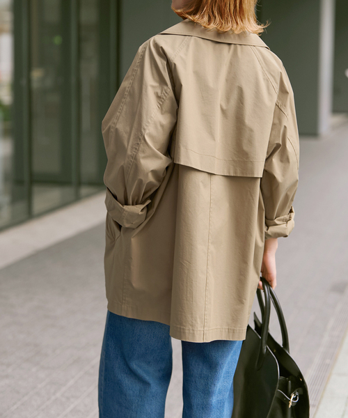 Spick & Span（スピックアンドスパン）の「《新色有り / 追加》C/Pミドル丈トレンチコート（トレンチコート・レディース・ナチュラル/ネイビー/ベージュ系その他・38/36）」の13枚目の写真