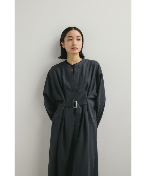 STYLEMIXER（スタイルミキサー）の「バックルベルトワンピース（ワンピース・レディース・チャコールグレー/ライトベージュ・SMALL/MEDIUM）」の14枚目の写真