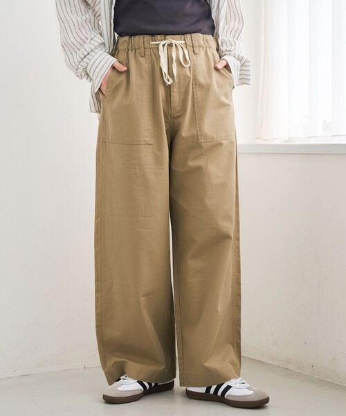 coen(コーエン)の「ドレープコットンイージーベイカーパンツ【インフルエンサー紹介アイテム】(チノパンツ・レディース・ナチュラル/オリーブ/ブラウン/ベージュ・M/L)」の3枚目の写真