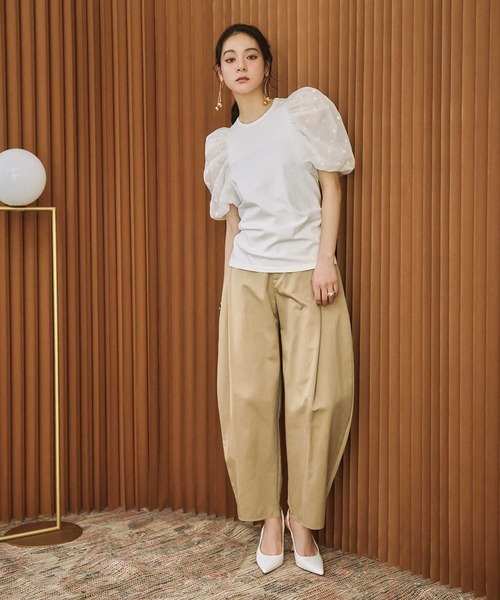 ELFRANK(エルフランク)の「ドットシアーパフスリーブトップス《着用動画あり》(Tシャツ/カットソー・レディース・オフホワイト/ブラック・L/M)」の11枚目の写真