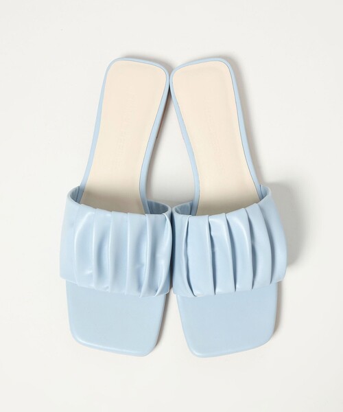 EMMEL REFINES(エメルリファインズ)の「<EMMEL REFINES>EM ギャザー フラット サンダル(サンダル・レディース・ライトブルー/ブラック/オレンジ系その他/ホワイト・L/M/S)」の1枚目の写真