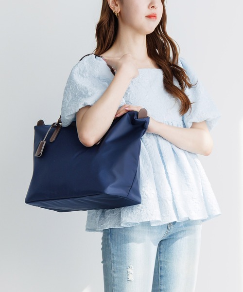 Jewelna Rose(ジュエルナローズ)の「ラヴィーナ フォールディングトートバッグ A4サイズ 16291(トートバッグ・レディース・グレー/ネイビー/ブラック・FREE)」の9枚目の写真