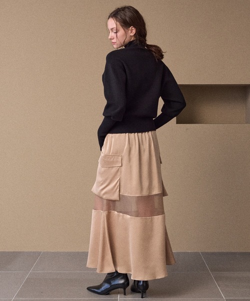 MIELI INVARIANT(ミエリインヴァリアント)の「2way Layered Knit Tops(アンサンブル・レディース・ブラウン/ブラック・FREE)」の11枚目の写真