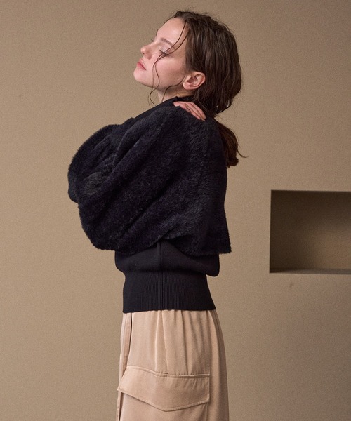 MIELI INVARIANT(ミエリインヴァリアント)の「2way Layered Knit Tops(アンサンブル・レディース・ブラウン/ブラック・FREE)」の5枚目の写真