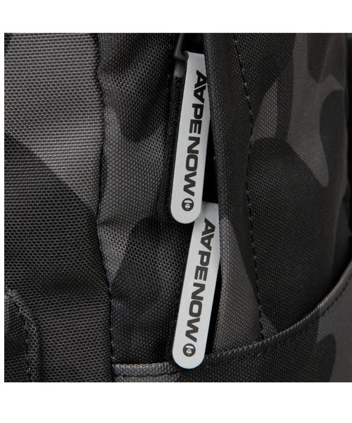 AAPE BY A BATHING APE（エーエイプバイアベイシングエイプ）の「AAPE NOW BACKPACK(camouflage)（バックパック/リュック・メンズ・ブラック系その他・FREE）」の5枚目の写真