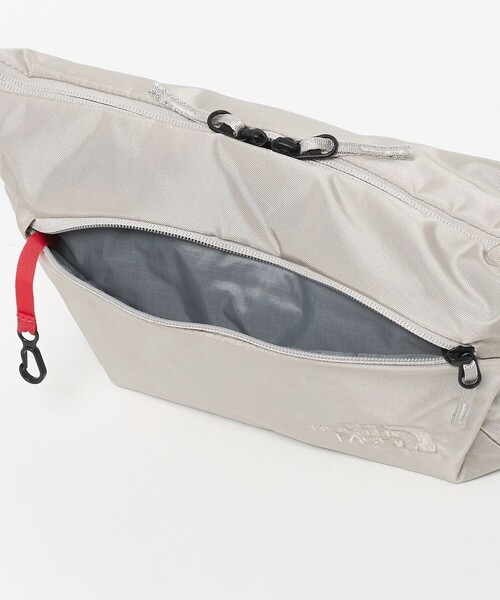 THE NORTH FACE（ザノースフェイス）の「＜THE NORTH FACE＞カペラ 5 ショルダーバッグ（ショルダーバッグ・メンズ・ナチュラル/ブラック/ダークブラウン/ダークグレー・FREE）」の12枚目の写真