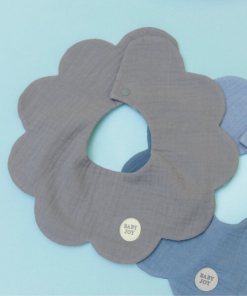 BREEZE（ブリーズ）の「スカラップガーゼスタイ（スタイ/よだれかけ・キッズ・ブルー/グレー・90）」の2枚目の写真