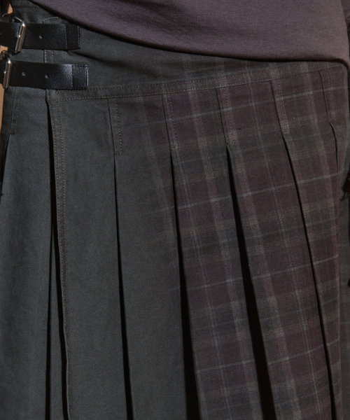 PORTERNA(ポルテナ)の「VINTAGE CHECK WRAP PLEATS SKIRT-KHAKI(スカート・レディース・その他・OS)」の15枚目の写真