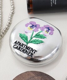 fredy emue | 【JOli JOli/ジョリジョリ】刺しゅうラウンドケース(ポーチ)