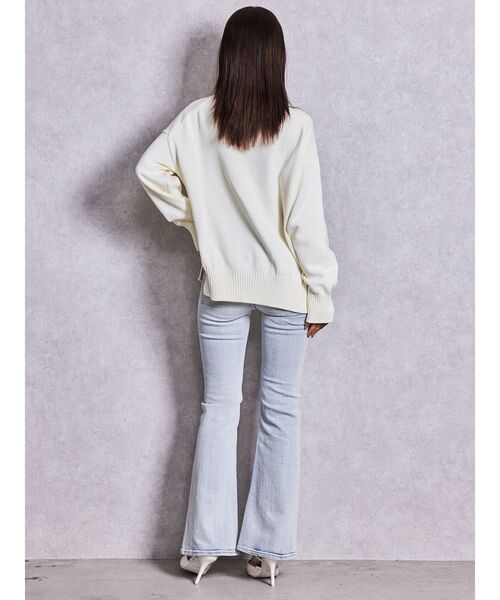 Guess(ゲス)の「GUESS GJ LS CN BIG TRIANGLE SWTR(ニット/セーター・レディース・ブラック/グレー/オフホワイト・FREE)」の20枚目の写真