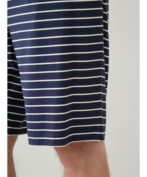 gelato pique(ジェラートピケ)の「【HOMME】レーヨンロゴTシャツ&ボーダーハーフパンツセット(ルームウェア/パジャマ・メンズ・ネイビー/オフホワイト・M/L)」の19枚目の写真