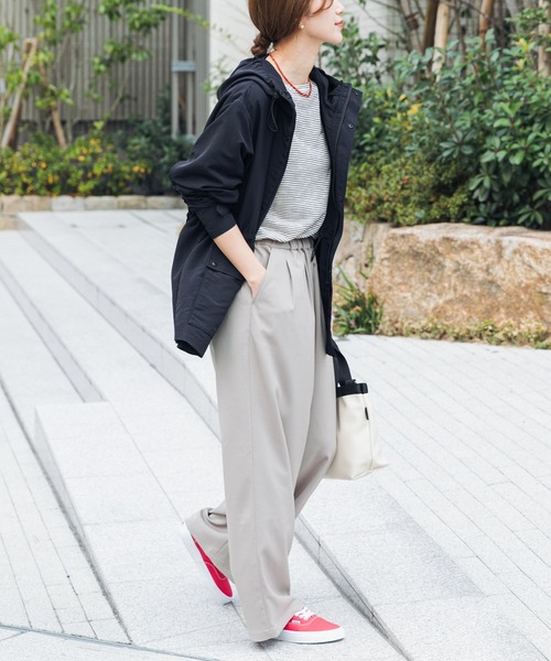 URBAN RESEARCH DOORS(アーバンリサーチドアーズ)の「ナイロンマウンテンパーカー(マウンテンパーカー・レディース・ライトベージュ/ブラック/グリーン系その他/ネイビー・SMALL/MEDIUM)」の22枚目の写真