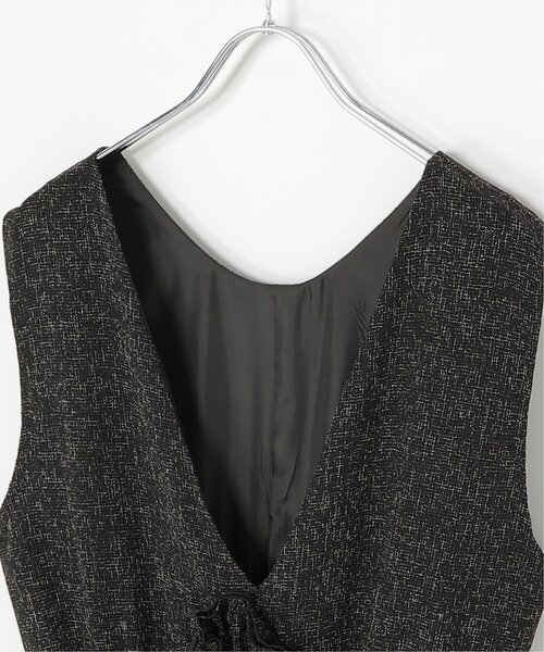 notch.(ノッチ)の「サマーツイードフリルオールインワン(サロペット/オーバーオール・レディース・グレー/アイボリー/ブラック/ブラウン・M)」の11枚目の写真