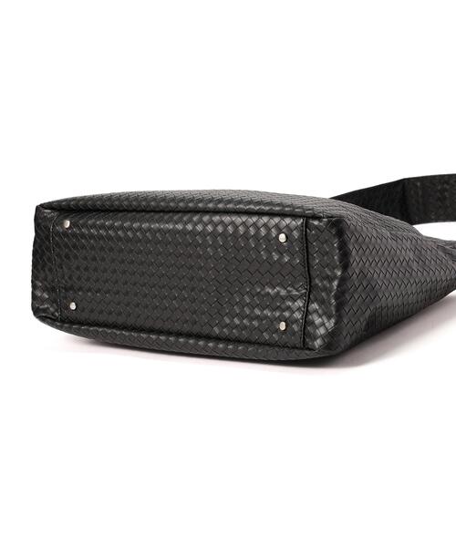 DANKE SCHON（ダンケシェーン）の「DankeSchon/ダンケシェーン/FAUX LEATHER WOVEN BAG（ショルダーバッグ・メンズ・ブラウン/ブラック・F）」の16枚目の写真