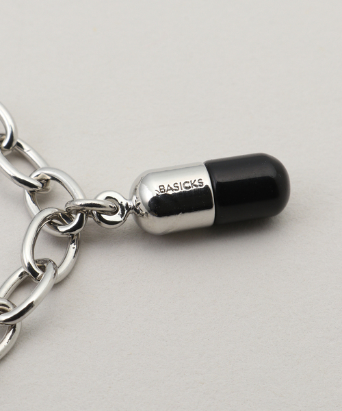 BASICKS(ベイシックス)の「BASICKS / ベイシックス Multiple Metal Necklace(ネックレス・レディース・シルバー・FREE)」の5枚目の写真