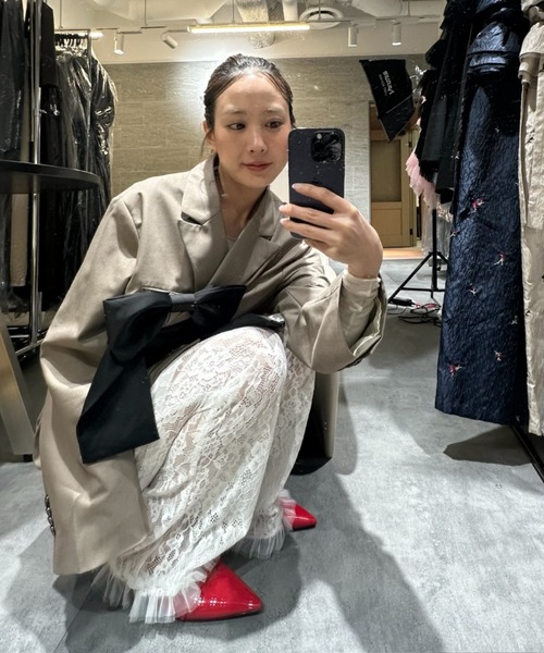 ANDRESD（アンドレスド）の「レースフレアパンツ / lace flare pants（その他パンツ・レディース・オフホワイト/ライラック/ブラック・L/M/S）」の5枚目の写真
