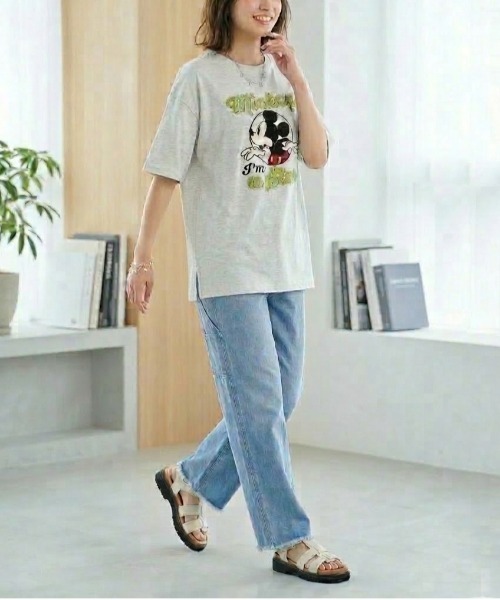 Disney(ディズニー)の「【DISNEY/ディズニー】ミッキーマウス サガラ刺繍半袖Tシャツ(Tシャツ/カットソー・レディース・オートミール/スミクロ/スカイブルー/オレンジ・LARGE/MEDIUM)」の11枚目の写真