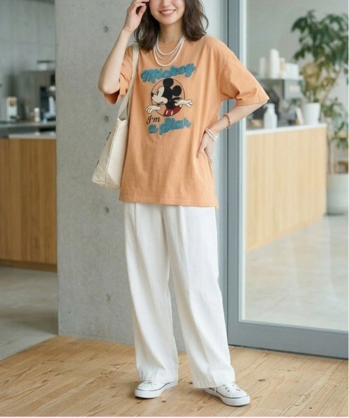 Disney(ディズニー)の「【DISNEY/ディズニー】ミッキーマウス サガラ刺繍半袖Tシャツ(Tシャツ/カットソー・レディース・オートミール/スミクロ/スカイブルー/オレンジ・LARGE/MEDIUM)」の18枚目の写真