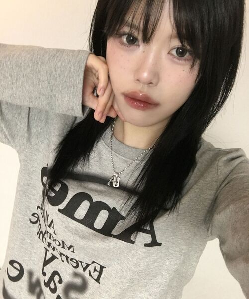 AMESWORLDWIDE(アメスワールドワイド)の「BIG TYPO LONGSLEEVE TEE GREY(Tシャツ/カットソー・レディース・その他・SMALL/MEDIUM/LARGE)」の15枚目の写真