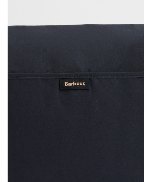 Barbour（バブアー）の「【TRANSPORT / トランスポート】Riever クロスボディバッグ（ショルダーバッグ・メンズ・ベージュ/ブラック・ONE SIZE）」の6枚目の写真