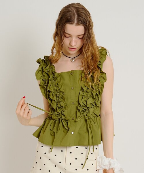 w closet(ダブルクローゼット)の「フリフリノースリブラウス(シャツ/ブラウス・レディース・カーキ/ブラック/レッド/グリーン/ブラック系その他/オフホワイト・FREE)」の19枚目の写真