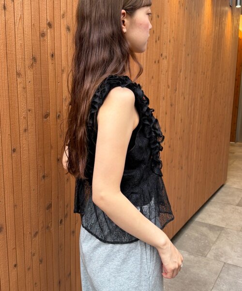 w closet(ダブルクローゼット)の「【レース素材が新登場!無地/チェック柄】フリフリノースリブラウス(シャツ/ブラウス・レディース・カーキ/ブラック/レッド/グリーン/ブラック系その他/オフホワイト・FREE)」の22枚目の写真