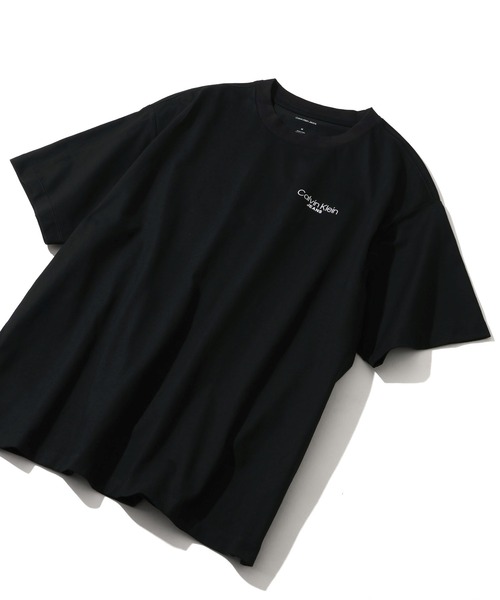 Calvin Klein Jeans（カルヴァンクラインジーンズ）の「【Calvin Klein JEANS/カルバンクライン ジーンズ】LOGO BACK PRINT T-SHIRT/ロゴ バックプリント 半袖Tシャツ（Tシャツ/カットソー・メンズ・ホワイト/ブラック・L/XL/M）」の7枚目の写真