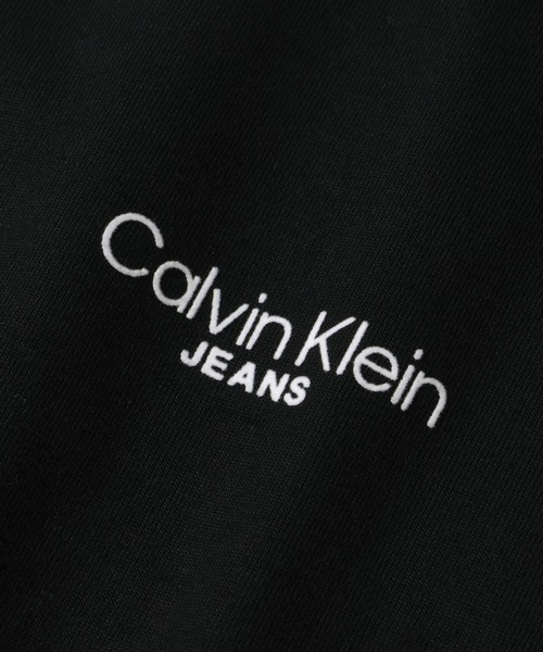 Calvin Klein Jeans（カルヴァンクラインジーンズ）の「【Calvin Klein JEANS/カルバンクライン ジーンズ】LOGO BACK PRINT T-SHIRT/ロゴ バックプリント 半袖Tシャツ（Tシャツ/カットソー・メンズ・ホワイト/ブラック・L/XL/M）」の10枚目の写真