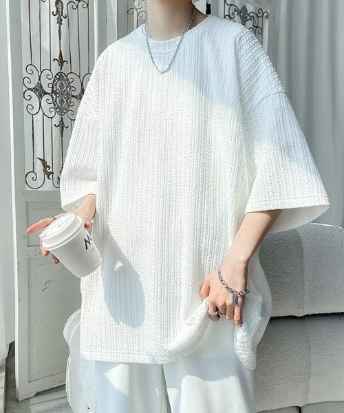 SHEPP(シープ)の「【UNISEX】ワッフル編み オーバーサイズ クルーネック プルオーバー(Tシャツ/カットソー・メンズ・ブラック/ホワイト・M)」の2枚目の写真
