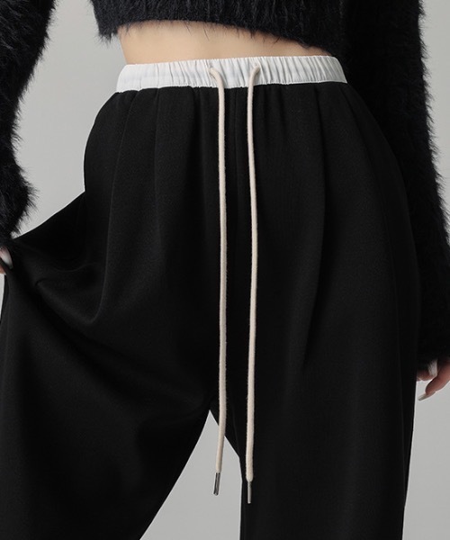 Teem Store(チームストア)の「薄手ダブルウエストワイドスウェットパンツ(スウェットパンツ・レディース・ブラック/グレー・L/M)」の2枚目の写真