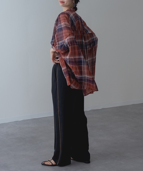 refinedworks(リファインドワークス)の「【refinedworks】大人カジュアル を彩る チェック柄 シャツ(シャツ/ブラウス・レディース・グレー/レッド/グリーン・FREE)」の20枚目の写真