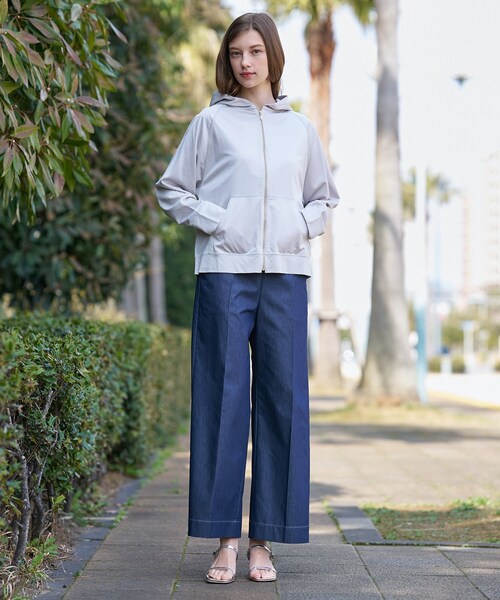 DRESSTERIOR（ドレステリア）の「【接触冷感/日除け対策】UVカット サマーライトパーカー（パーカー・レディース・ブラック/グレー・38/36/34）」の11枚目の写真