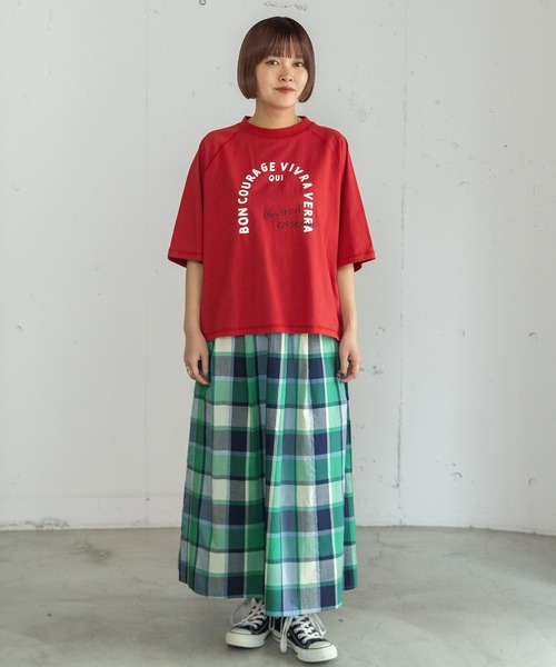 POU DOU DOU(プードゥドゥ)の「スクエアチェックタックスカート(スカート・レディース・ブルー/ピンク/レッド・3)」の10枚目の写真