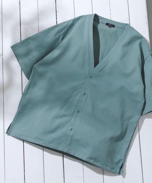 ITEMS URBANRESEARCH（アイテムズ アーバンリサーチ）の「『接触冷感/イージーケア/吸水速乾/撥水/防汚』高機能シアサッカー 半袖カーディガン(楽着シリーズ)（カーディガン/ボレロ・メンズ・ベージュ/ブラック/ライトブルー・MEDIUM/LARGE）」の3枚目の写真